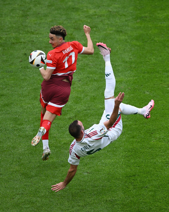 多米体育网址-瑞士球员传中助攻,帮助球队完成逆转的是谁